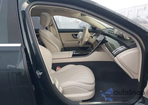 2022 Mercedes-Benz S 500 4Matic z USA, uszkodzony, nr VIN W1K6G6DB0NA090410